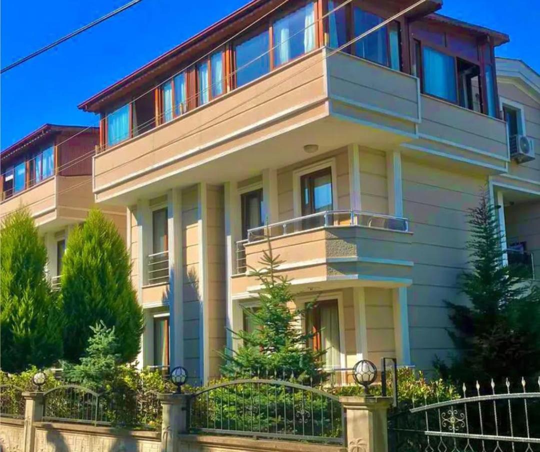 Yalova Halic *